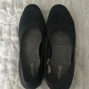 Allbirds navy flats